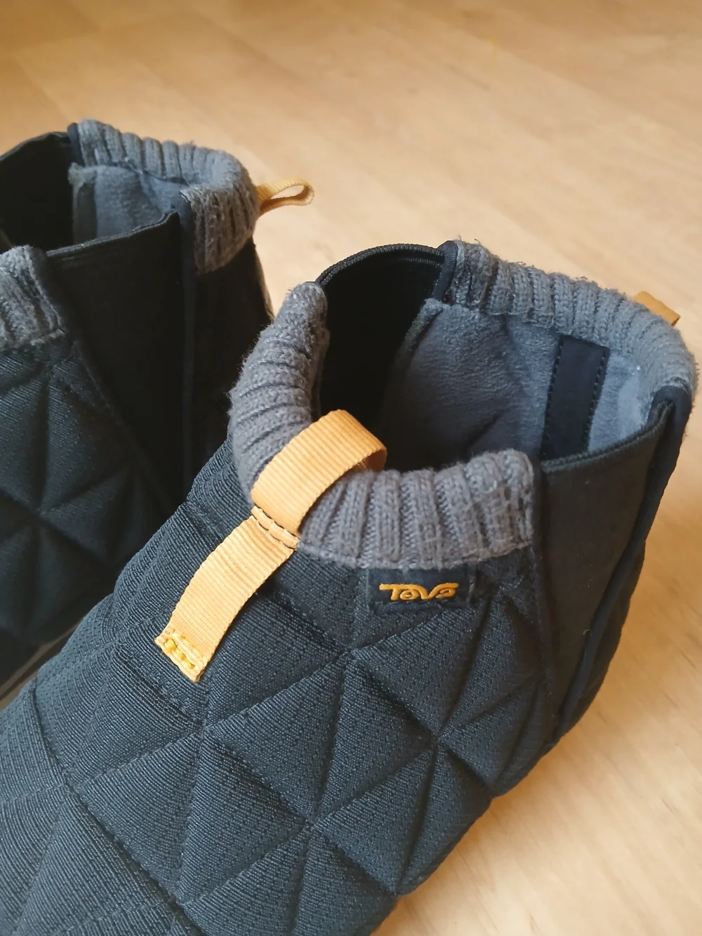 Teva Women's Quilted Slip-On Winter Boots